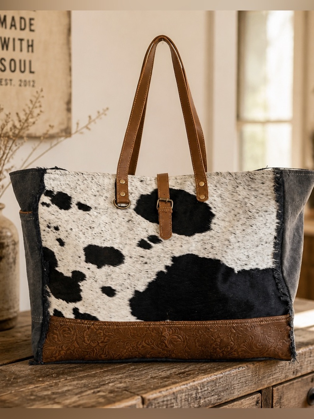 New Myra Western Cowhide Weekender Bag Leather Duffel Travel Carry-On Boho - Picture 2 of 11